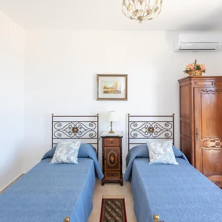 Casale Antiche Mura Siracusa 4* Syracuse
