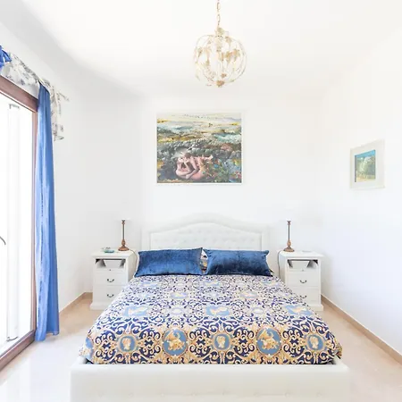 Casale Antiche Mura Siracusa 4*